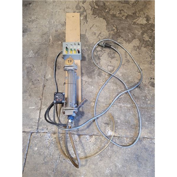 American Gas & Gyro Suction Gauge Apparatus