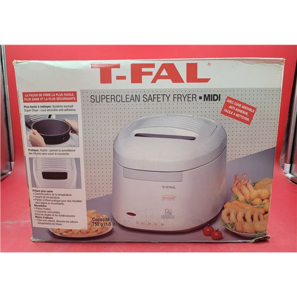 T-Fal Air Fryer & 12" LED Light