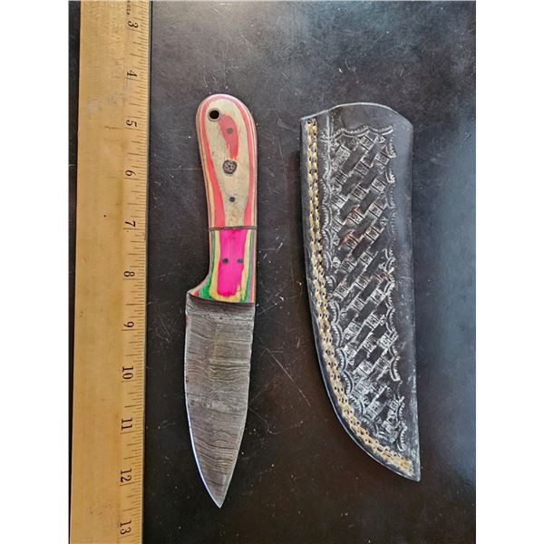 Hand Forged Damascus Steel Knife w/ Leather Sheath