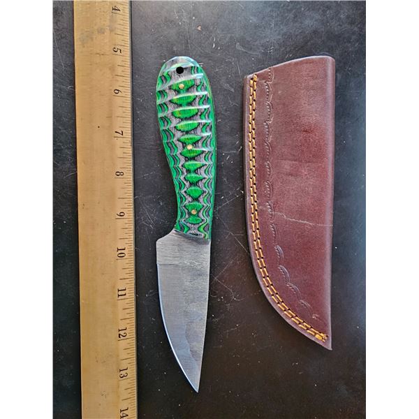 Hand Forged Damascus Steel Knife w/ Leather Sheath