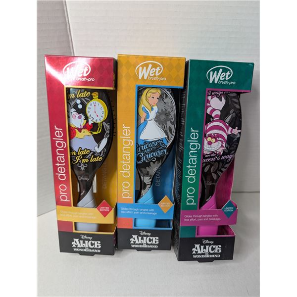 Wet Brush Alice in Wonderland Set of Three - Pro Detangler