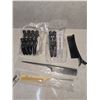 Image 1 : Mixed Lot Clips/Combs