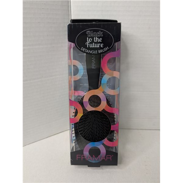 Framar Black to the Future Detangle Brush