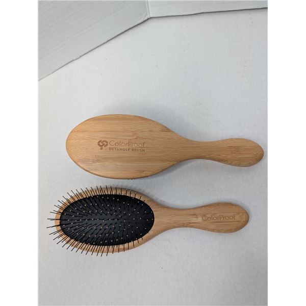 ColorProof Detangle Brush wood