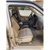 Image 13 : 1998 NISSAN PATHFINDER 4 DOOR 4WD RUNS WELL, AC WORKS, MAY NEED NEW BATTERY
