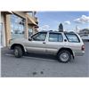 Image 4 : 1998 NISSAN PATHFINDER 4 DOOR 4WD RUNS WELL, AC WORKS, MAY NEED NEW BATTERY