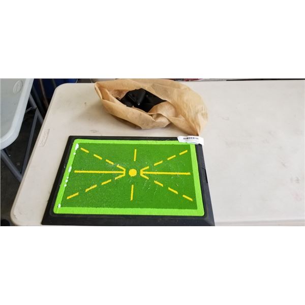 SET OF IRON COVERS AND SWING CORRECTION MATT