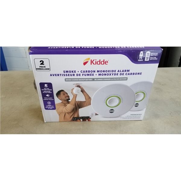 2 PACK OF KIDDE SMOKE AND CARBON MONOXIDE ALARMS