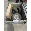 Image 2 : 2 TOTES OF WHEELS AND CASTORS