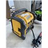 Image 7 : GREENWORKS POLISHER WITH BATTERY, HILTI GUN AND DEWALT RADIO
