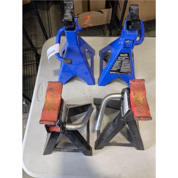 2 SETS OF JACKSTANDS