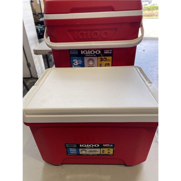 2 IGLOO PORTABLE COOLERS