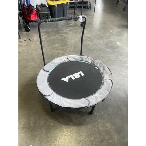 MINI TRAMPOLINE W/ HAND RAIL