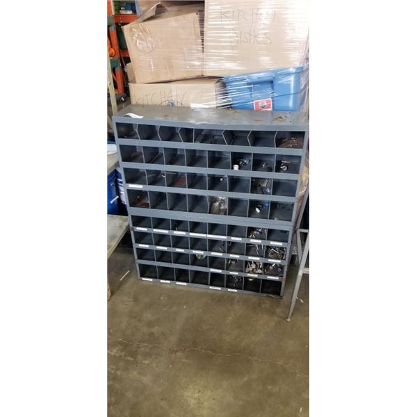 METAL ORGANIZER 39 X 34 INCH