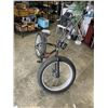 Image 2 : SCHWINN FAT TIRE CUSTOM BIKE