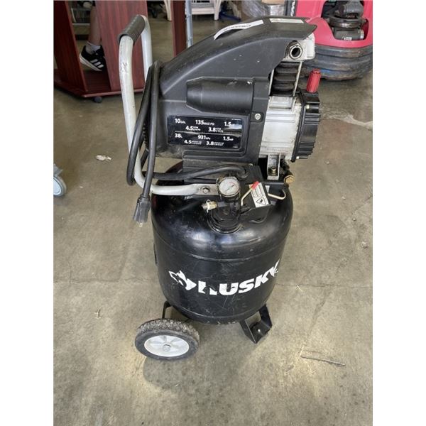 HUSKY UPRIGHT COMPRESSOR 10 GAL, 1.5HP