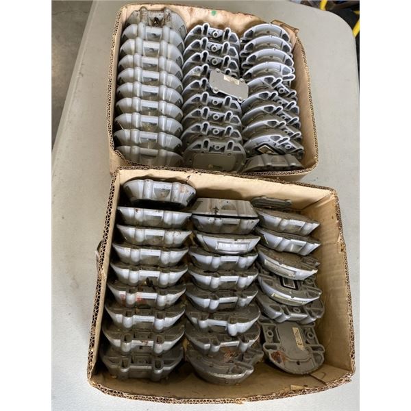 2 CASES OF SOLAR DECK LIGHTS