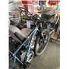 Image 5 : METALLIC BLUE GIANT BIKE