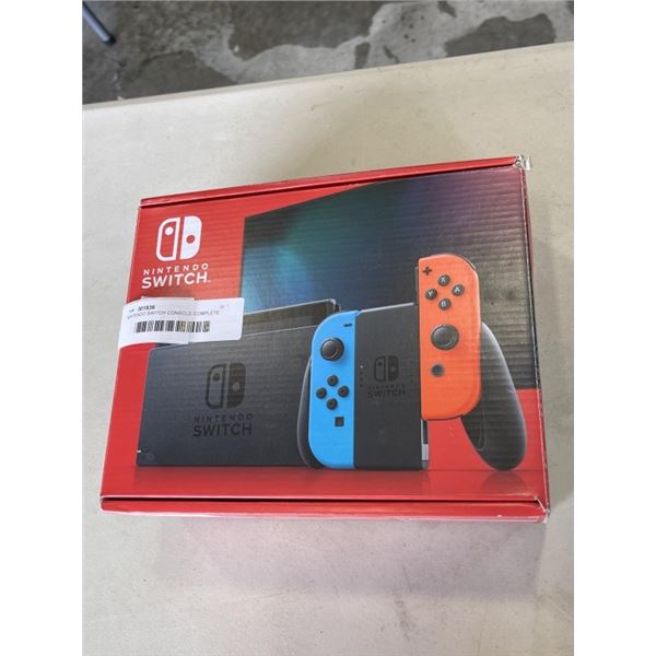 NINTENDO SWITCH CONSOLE COMPLETE AND WORKING