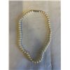 Image 2 : VINTAGE CULTURED PEARLS NECKLACE W/ ORIGINAL CLASP