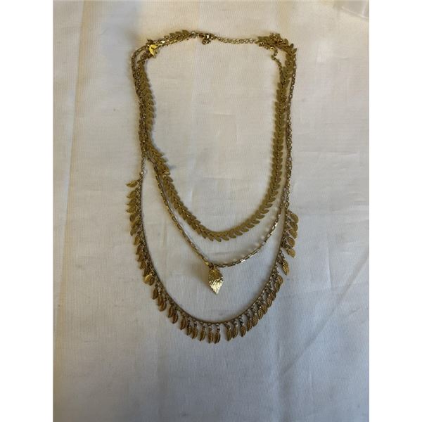 TRIPLE STRAND GOLD NECKLACE
