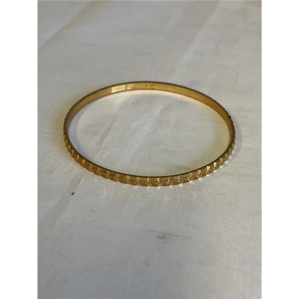 GOLD PLATED INDIAN BANGLE