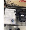 Image 5 : JANOME JUNO SEWING MACHINE