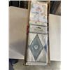 Image 1 : 1 BOX OF WALLPAPER BORDERS - DIAMONDS AND BABY BEARS