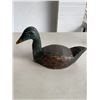 Image 4 : 3 VINTAGE WOODEN DECOYS AND BIRD FIGURE