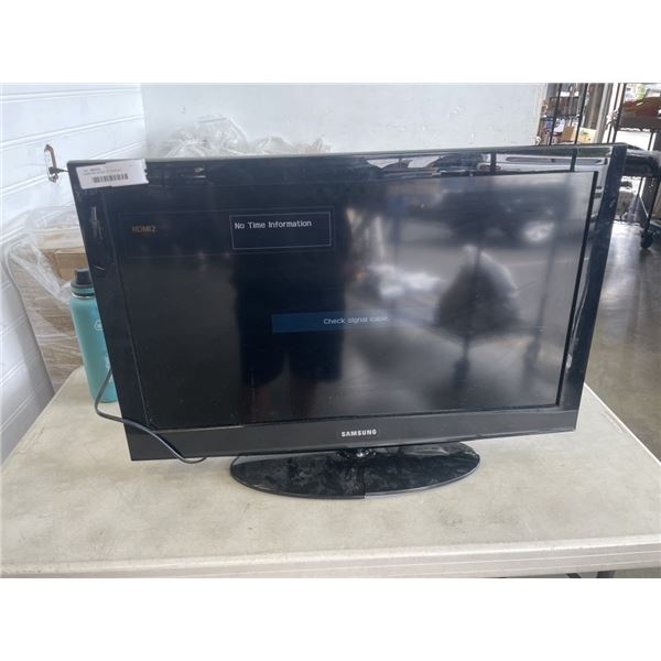 SAMSUNG 32 INCH TV - WORKING