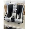Image 1 : FOOT MASSAGER - WORKING