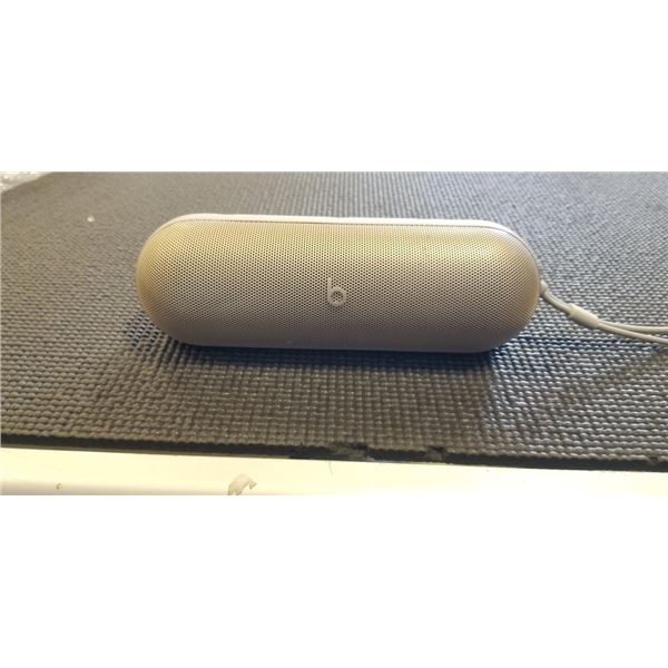 BEATS PILL PORTABLE BLUETOOTH SPEAKER - TESTED WORKING, RETAIL $199