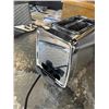 Image 3 : HAMILTON BEACH 2 SLICE MODERN CHROME TOASTER - TESTED WORKING