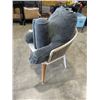 Image 2 : MODERN PATIO CHAIR, CUSHION BACK SUPPRT AND 2 LUMBAR PILLOWS