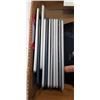 Image 2 : 14 APPLE IPADS, UNTESTED