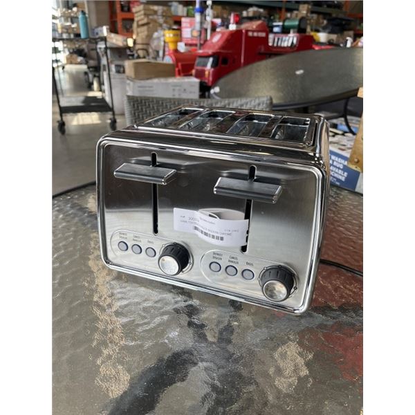 AS NEW HAMILTON BEACH 4 SLICE MODERN CHROME TOASTER - TESTED WORKING