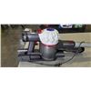 Image 3 : DYSON V7 VACUUM CLEANER W/ CHARGER