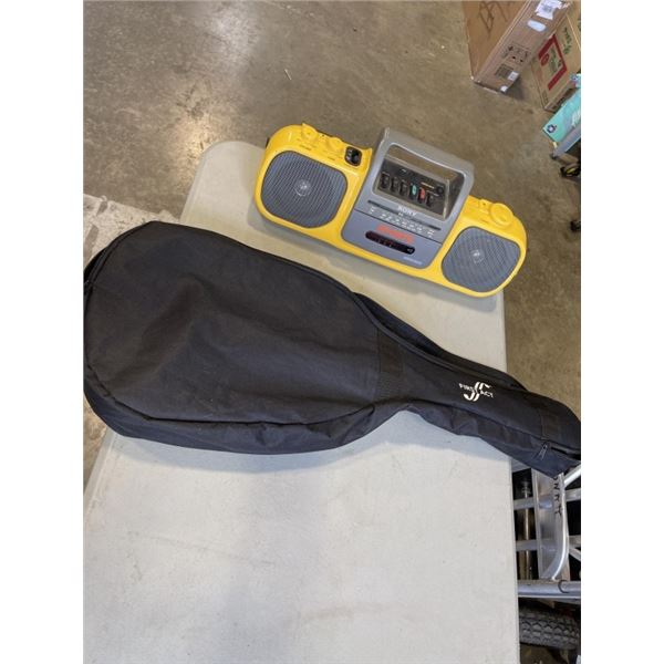 FIRST ACT ADAM LEVINE YOUTH GUITAR IN CARRY BAG AND VINTAGE SONY RADIO