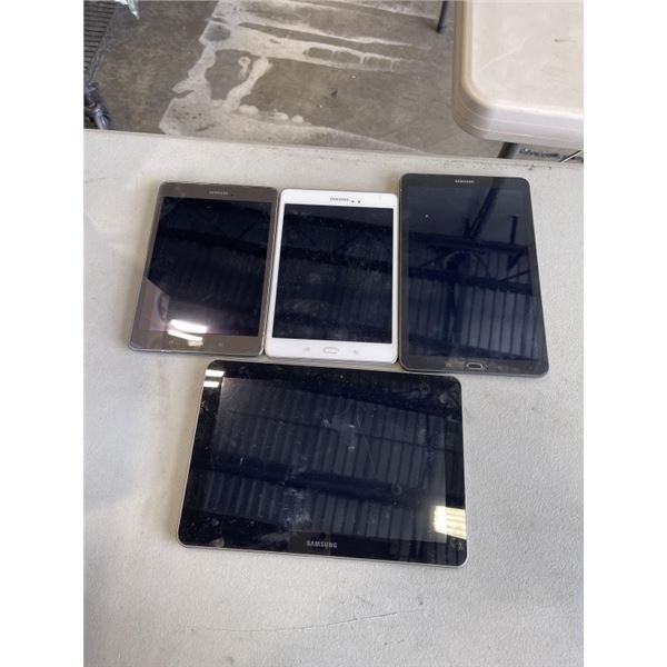 4 SAMSUNG TABLETS, UNTESTED