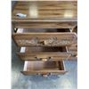 Image 2 : OAK DRESSER