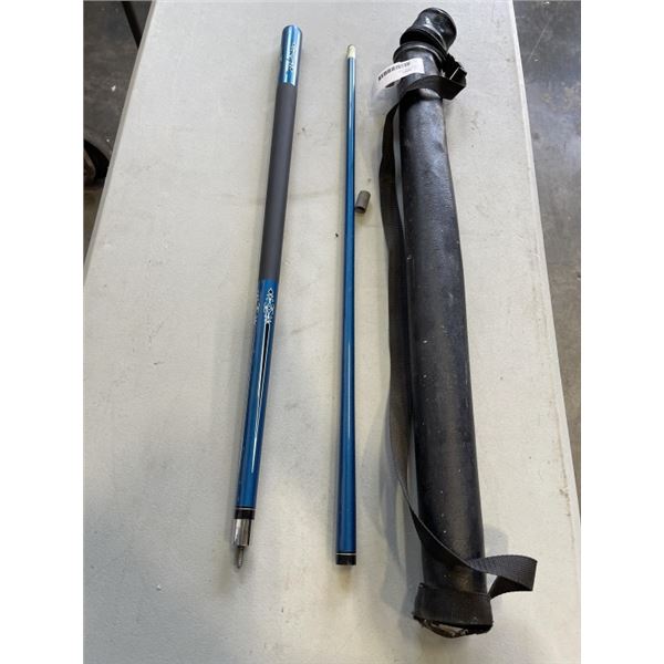 CASED POOL CUE