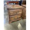 Image 2 : PAIR OF OAK 2 DRAWER NIGHT STANDS