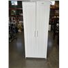 Image 1 : 6FT 2 DOOR WHITE WARDROBE