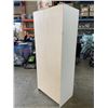 Image 5 : 6FT 2 DOOR WHITE WARDROBE