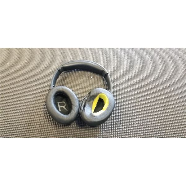 BOSE QUIETCOMFORT 45 NC OVER EAR HEADPHONES - TESTED WORKING, RETAIL $449