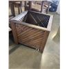 Image 5 : TEAK BOSQUEMA PATIO TABLE WITH 4 CHAIRS AND MATCHING PLANTER BOX
