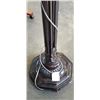 Image 4 : LARGE DECORATIVE FLOOR LAMP