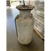 Image 3 : LARGE WHITE MILK CAN