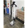 Image 2 : CONAIR GARMENT STEAMER