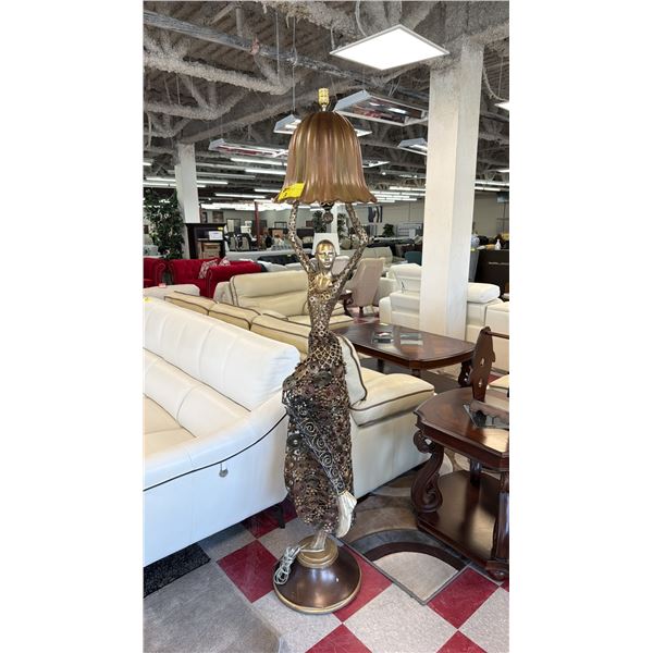 MODERN DANCER FLOOR LAMP